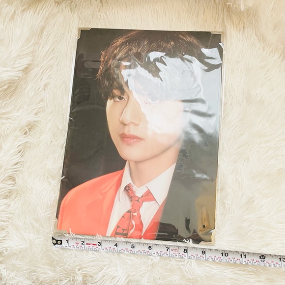 ❌SOLD❌BTS V Large Premium Photo Board - Picture 2 of 4